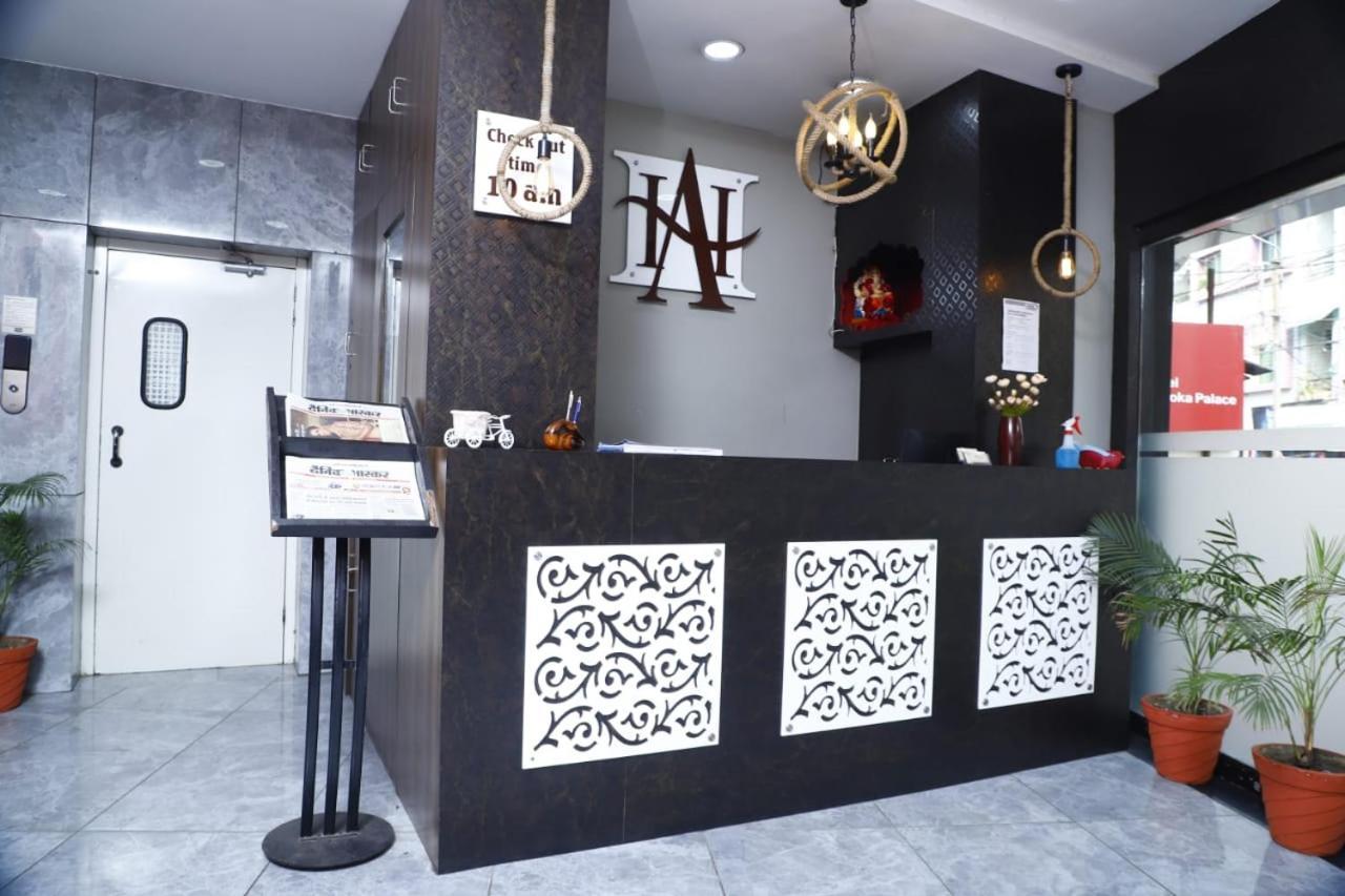 Hotel Ashoka Palace اوجاين المظهر الخارجي الصورة